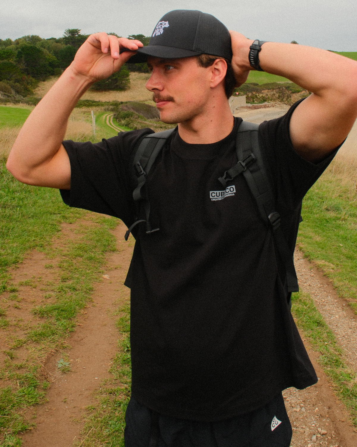 The Outsider T-Shirt – Black