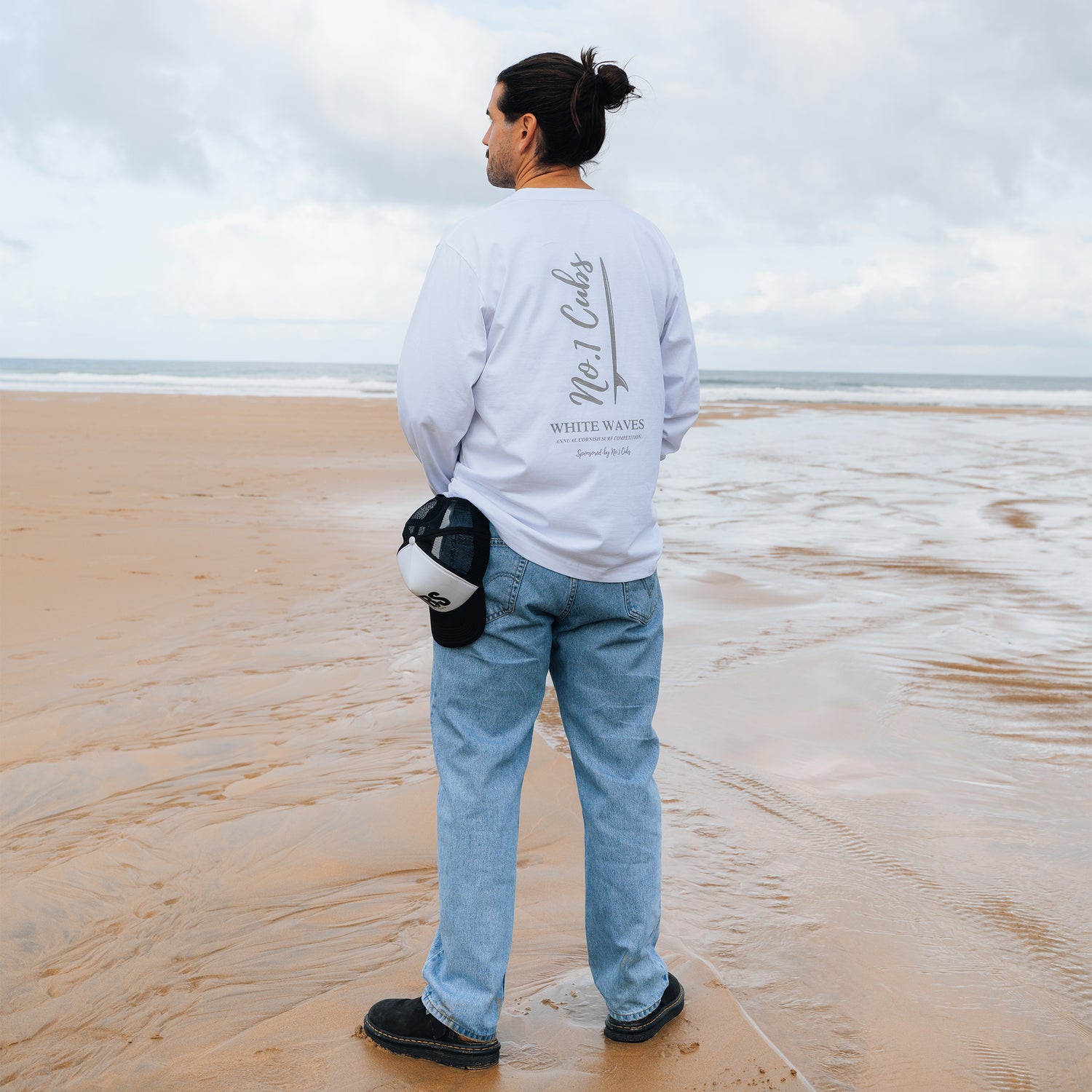 Waves Heavyweight Relaxed Long Sleeve T-Shirt - White